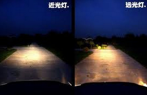 夜晚行车时，你应该在什么情况下使用近光灯（Low beam）？